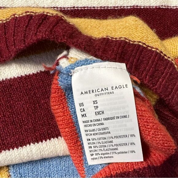 American Eagle Patchwork Crew Neck Sweater Size Extra Small NWT - Picture 5 of 6